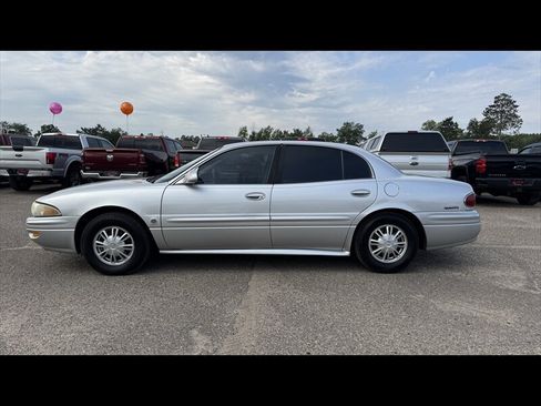 Used 2002 Buick Le Sabre Custom w/ Prestige Pkg FWD image 8
