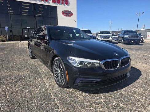 Used 2019 BMW 530i RWD image 1