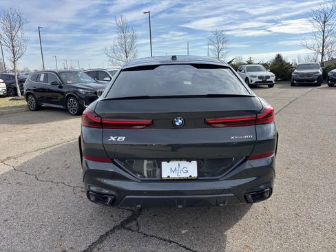 New 2026 BMW X6 xDrive40i w/ Climate Comfort Package image 6