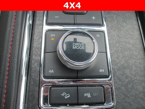 Used 2024 Ford Expedition Max Limited image 29