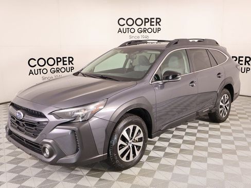 Used 2024 Subaru Outback Premium w/ Popular Package #1A image 10