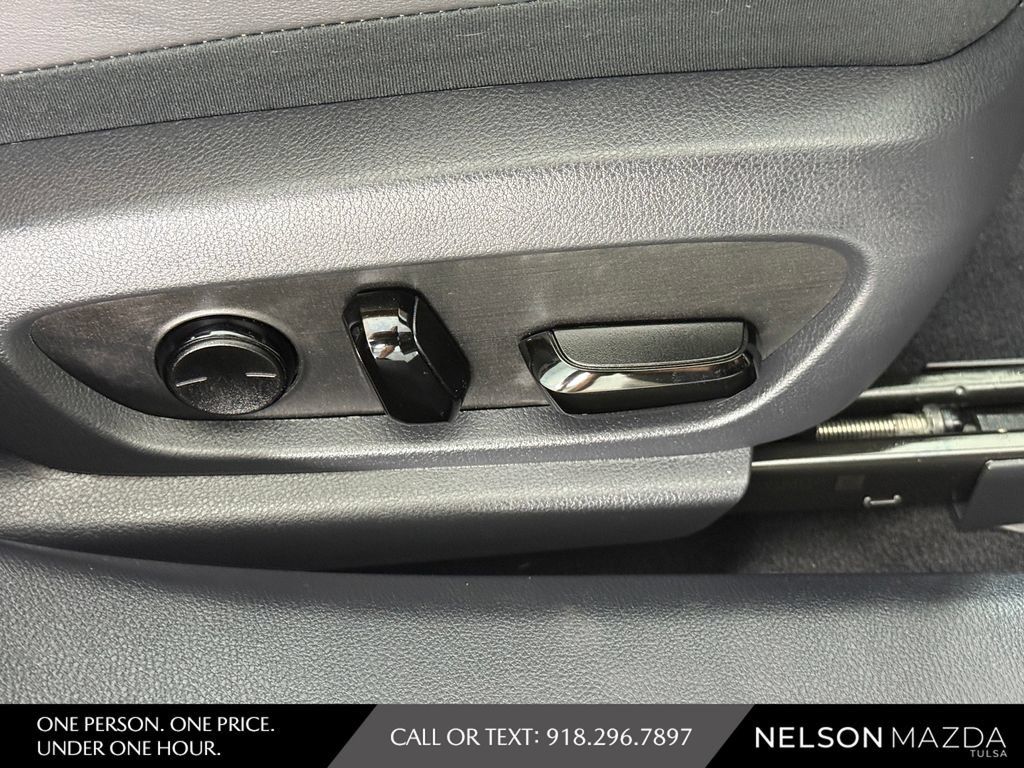 Used 2024 Lexus ES 350 w/ Premium Package FWD image 42