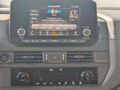 New 2025 Nissan Pathfinder S image 11