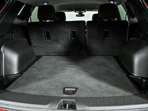 Used 2023 Chevrolet Blazer LT w/ Driver Confidence Package image 9