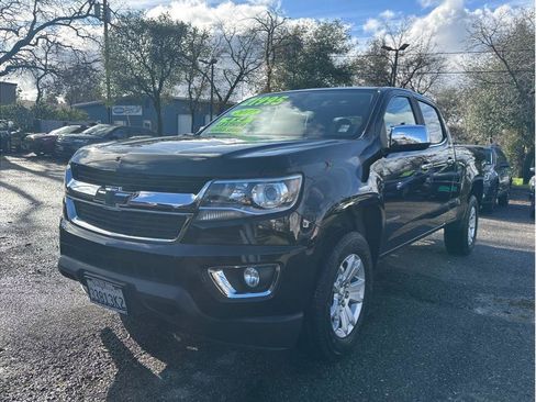 Used 2017 Chevrolet Colorado LT w/ Luxury Package, Chrome image 3