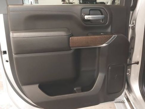 Used 2022 GMC Sierra 2500 Denali AWD/4WD image 35