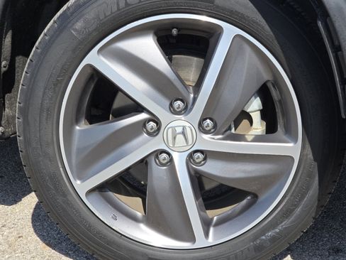 Used 2021 Honda HR-V EX-L image 13