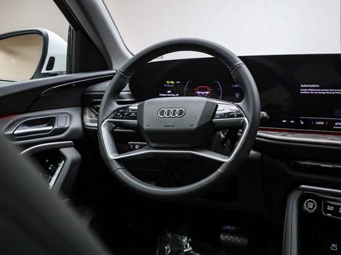 New 2025 Audi Q5 Premium image 17