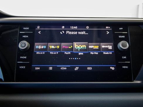 Used 2022 Volkswagen Taos SE FWD image 39