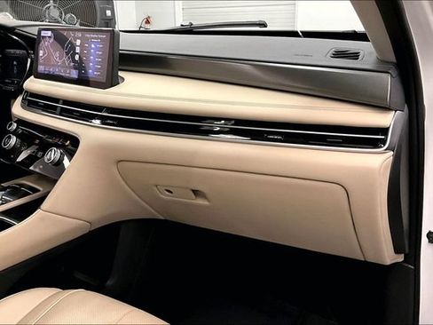 Used 2024 INFINITI QX60 Luxe AWD/4WD image 19