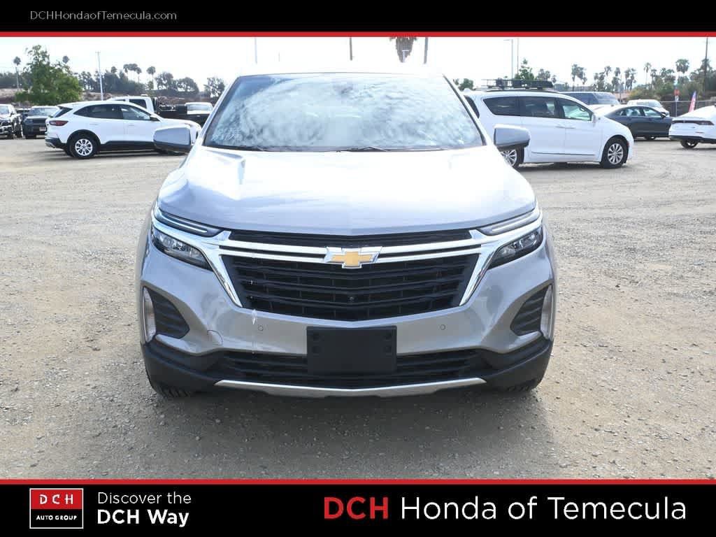 Used 2024 Chevrolet Equinox LT FWD image 2