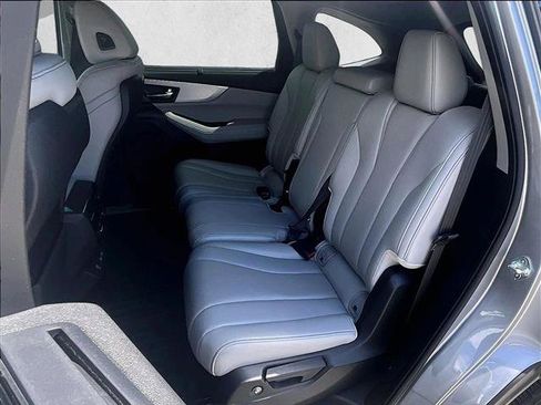 Used 2024 Acura MDX FWD w/ Technology Package image 28