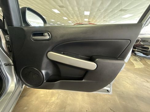 Used 2014 MAZDA MAZDA2 Sport FWD image 13
