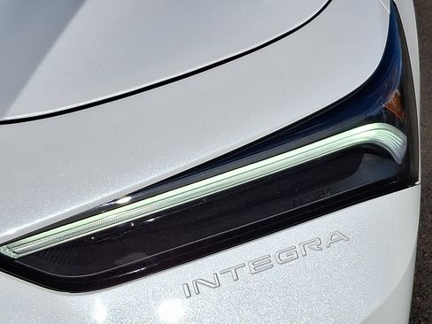 Certified 2025 Acura Integra image 9