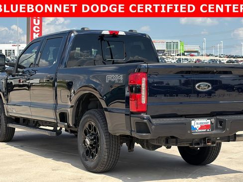 Used 2023 Ford F250 Lariat w/ Lariat Ultimate Package AWD/4WD image 7