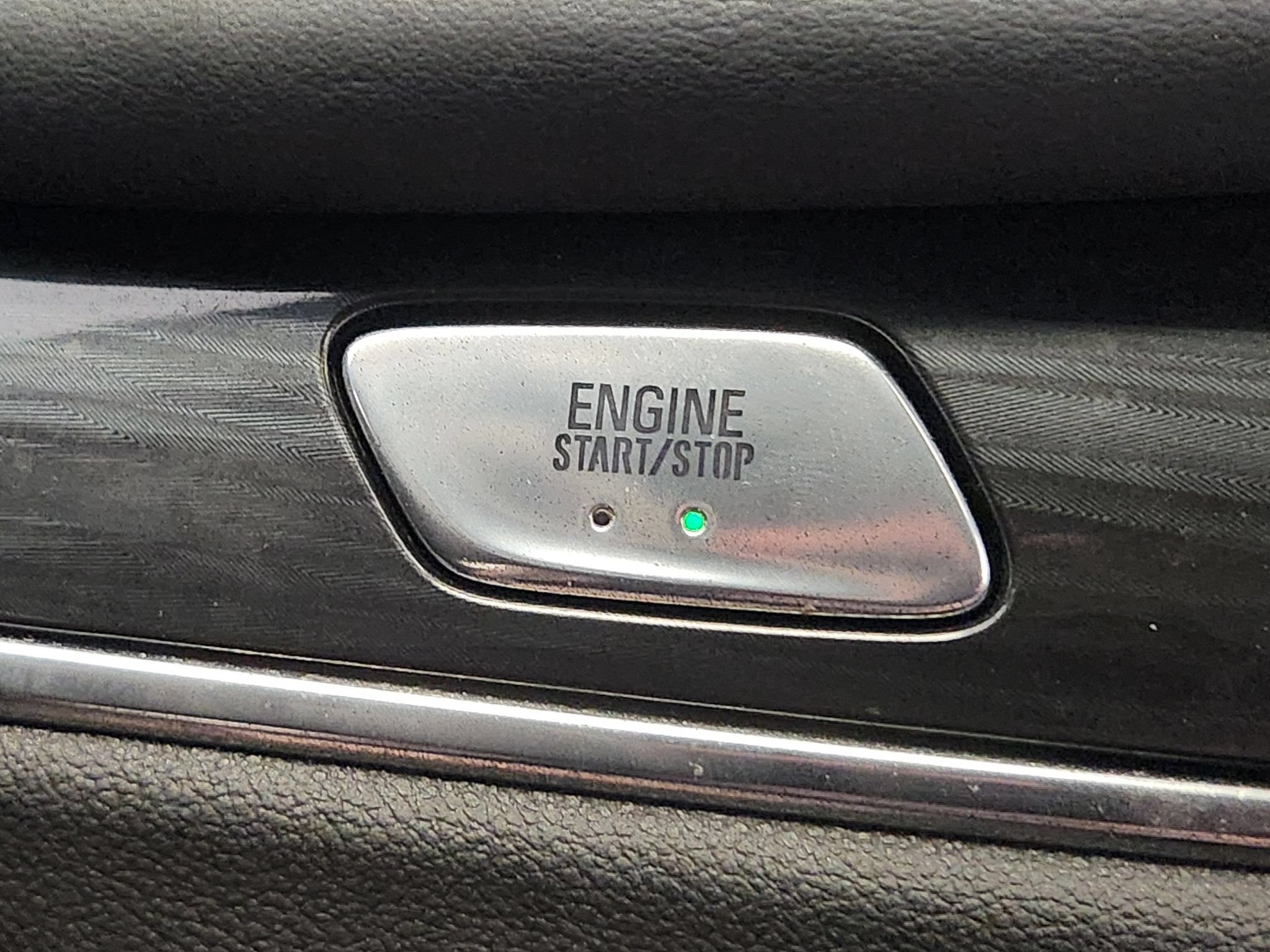 Used 2023 Buick Enclave Essence FWD image 19