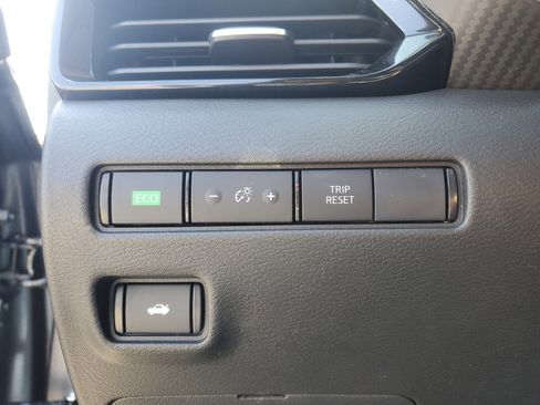 New 2025 Nissan Sentra SV w/ All-Weather Package image 13