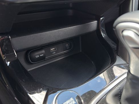 Used 2024 Kia Seltos S AWD/4WD image 26
