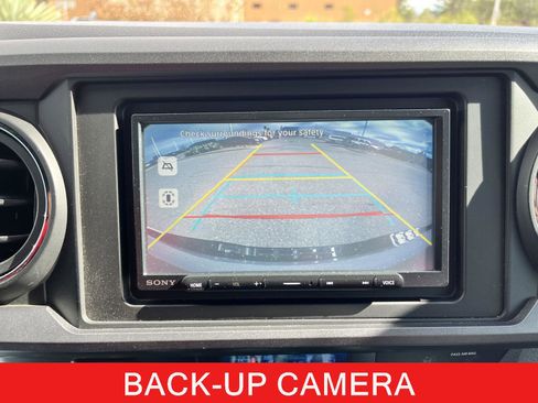 Used 2021 Toyota Tacoma TRD Sport image 28