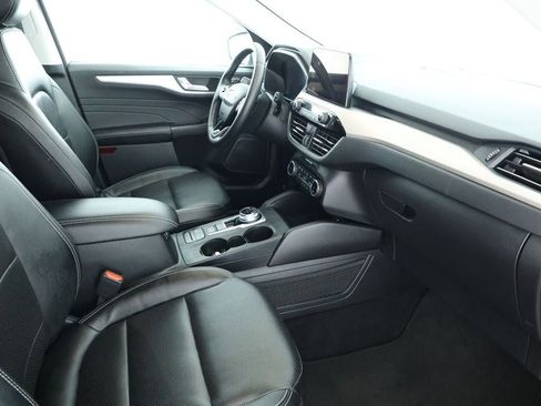 Used 2022 Ford Escape SEL w/ Technology Package image 21