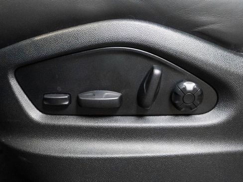New 2025 Porsche Cayenne Coupe AWD/4WD image 21