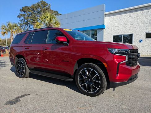 Used 2024 Chevrolet Tahoe RST w/ Luxury Package image 2