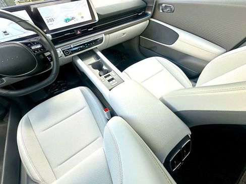 Used 2025 Hyundai Ioniq 6 SEL image 22