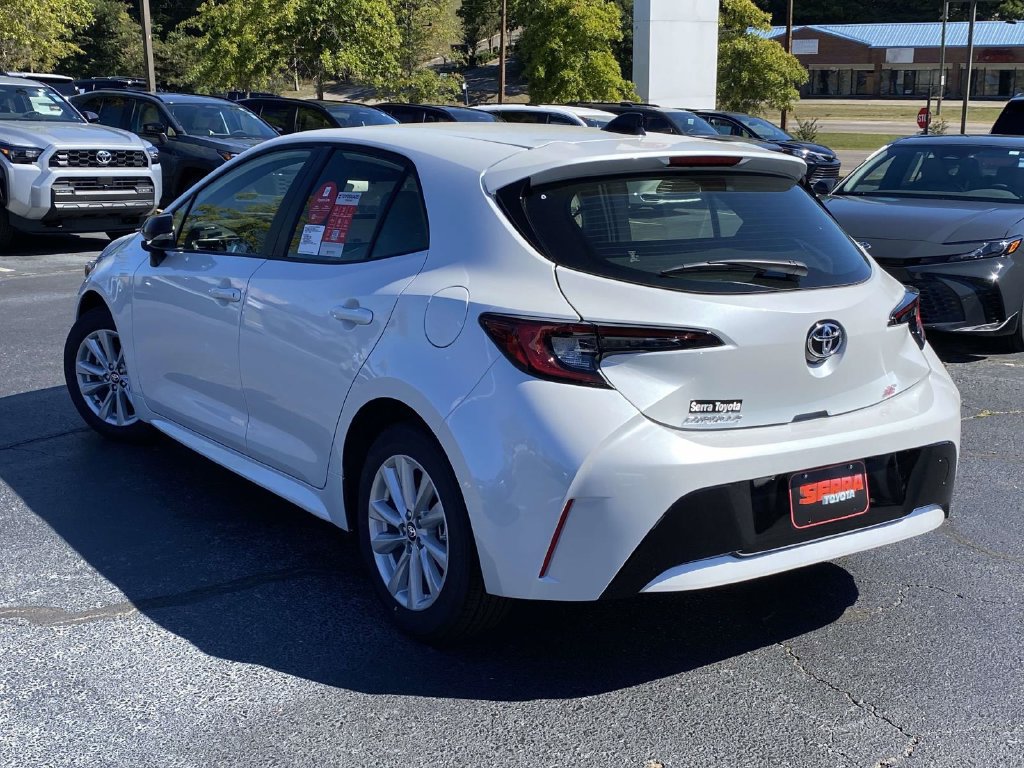 New 2027 Toyota Corolla SE FWD image 4