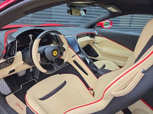 Used 2024 Ferrari Roma RWD image 4