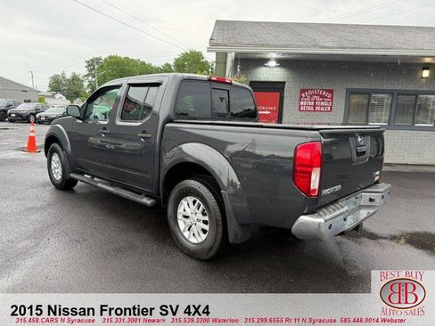 Used 2015 Nissan Frontier SV w/ SV Value Truck Package AWD/4WD image 6