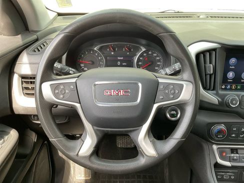 Used 2023 GMC Terrain SLE w/ Driver Convenience Package AWD/4WD image 17