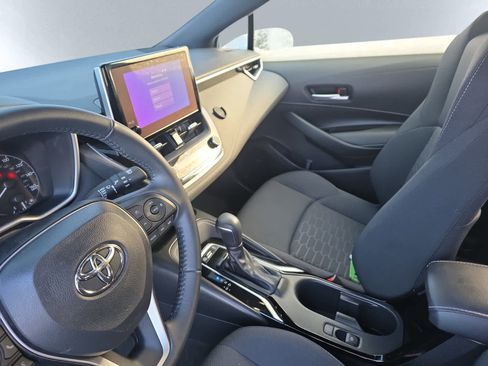 Used 2024 Toyota Corolla SE image 17