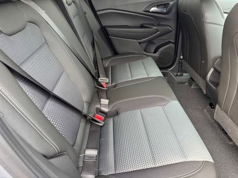 New 2026 Chevrolet Trax LT image 10