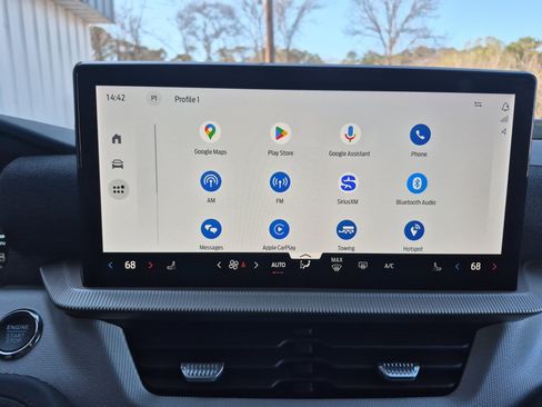 New 2026 Ford Explorer Active image 36