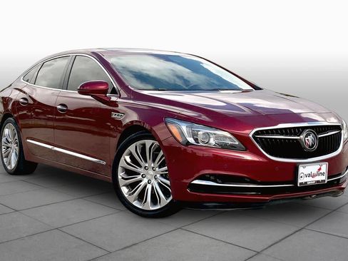 Used 2017 Buick LaCrosse Premium w/ Driver Confidence Package #2 AWD/4WD image 3