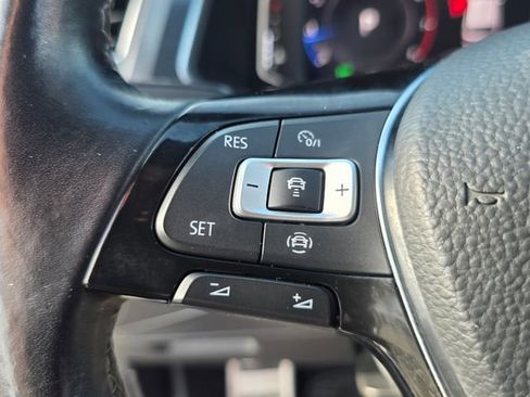 Used 2020 Volkswagen Tiguan SEL Premium R-Line AWD/4WD image 28