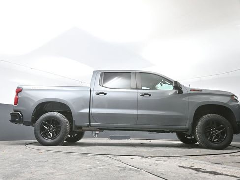 Used 2021 Chevrolet Silverado 1500 LT Trail Boss AWD/4WD image 52
