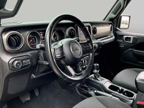 Used 2021 Jeep Wrangler Sport AWD/4WD image 15