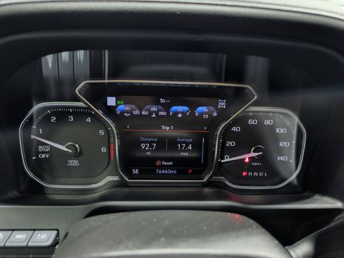 Used 2020 GMC Sierra 1500 AT4 w/ AT4 Premium Package image 9