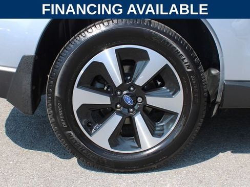 Used 2017 Subaru Forester 2.5i Premium AWD/4WD image 34