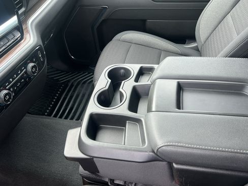 Used 2024 Chevrolet Silverado 1500 LT AWD/4WD image 20