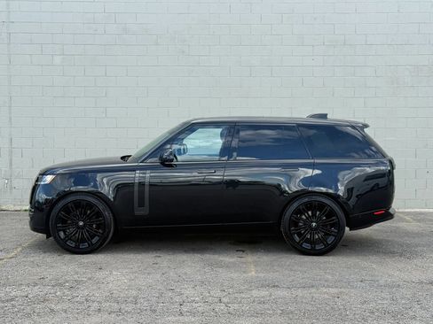 Used 2024 Land Rover Range Rover Autobiography AWD/4WD image 4