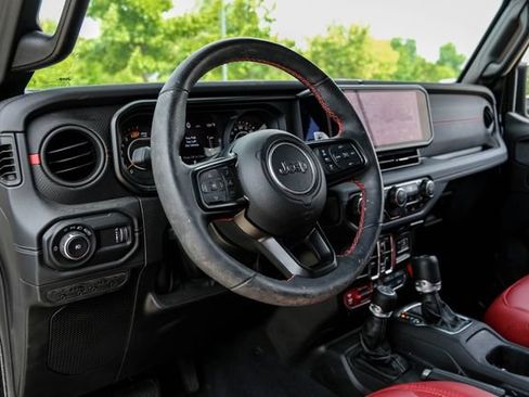 Used 2024 Jeep Wrangler Unlimited Rubicon 392 AWD/4WD image 3