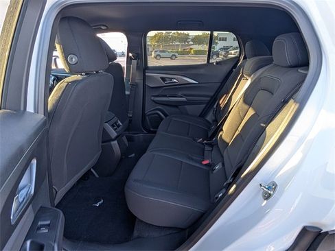 New 2026 Chevrolet Equinox EV LT image 6