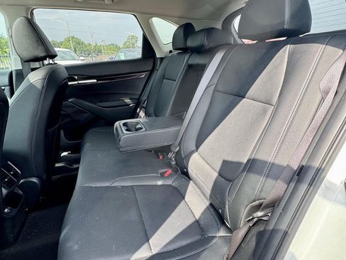Certified 2023 Kia Seltos SX w/ SX Sunroof Package AWD/4WD image 10
