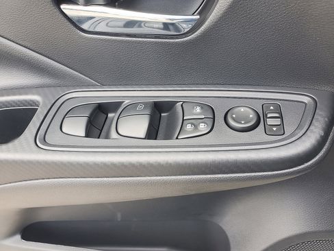 New 2025 Nissan Versa SV w/ Trunk Package image 24