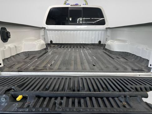 Used 2013 Ford F250 Lariat w/ Lariat Ultimate Pkg AWD/4WD image 24
