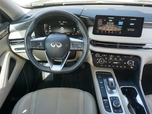 Used 2023 INFINITI QX60 Luxe w/ Cargo Package FWD image 6