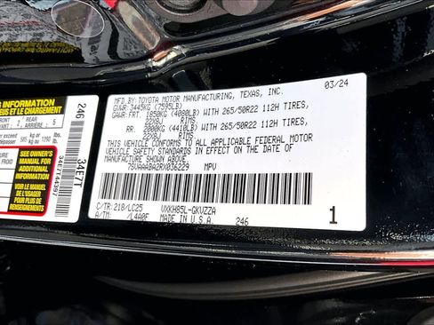 Certified 2024 Toyota Sequoia Capstone image 32