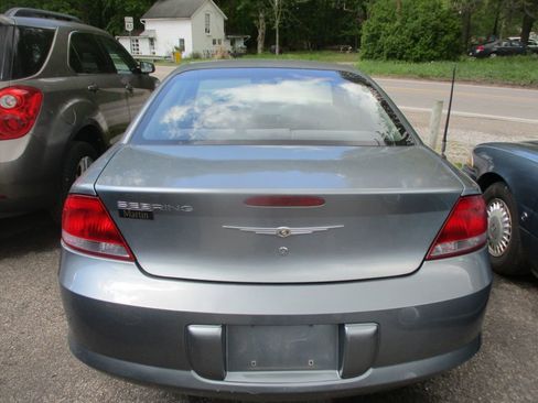 Used 2006 Chrysler Sebring Sedan FWD image 5